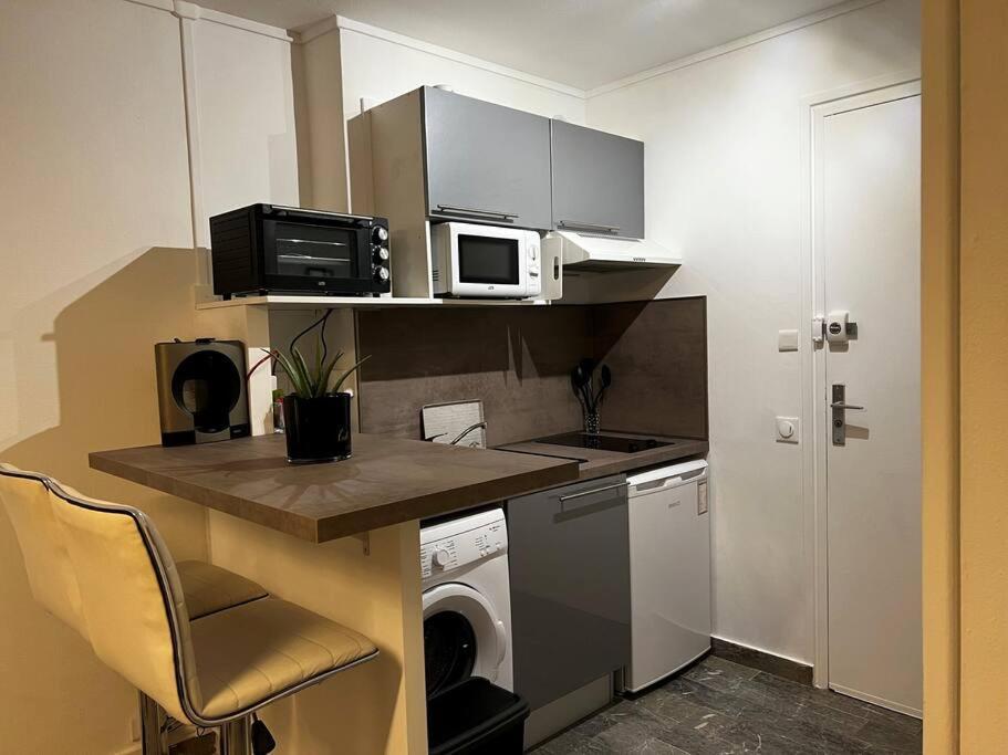 Apartmán Chez Julien & Ornella Saint-Laurent-du-Var Exteriér fotografie
